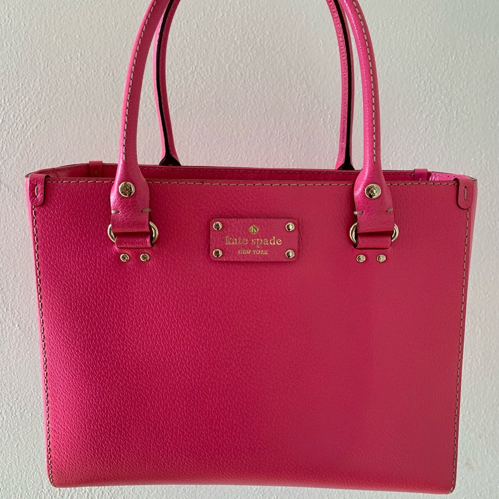 Kate Spade Wellesley Quinn Hot Pink Square Bag